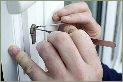 Locksmith Solution Services Portland, OR 503-716-1490 - 68-44-15