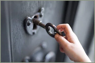 Locksmith Solution Services Portland, OR 503-716-1490 - 68-44-7